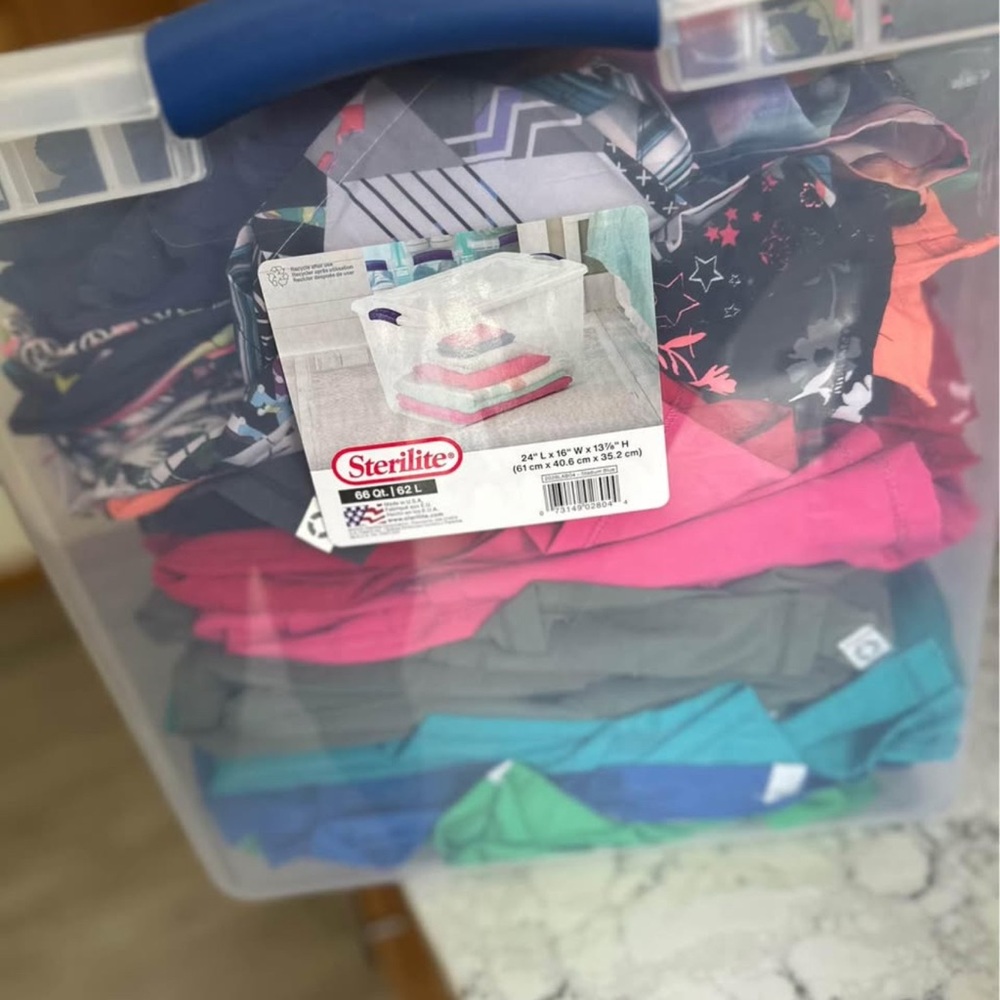Colorful Scrub Set Collection - All Medium Size - Picture 9 of 9
